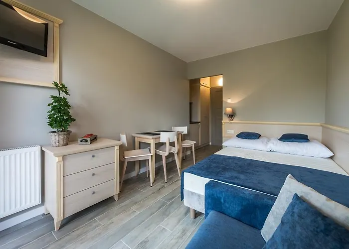 Farys منتزه العطل *