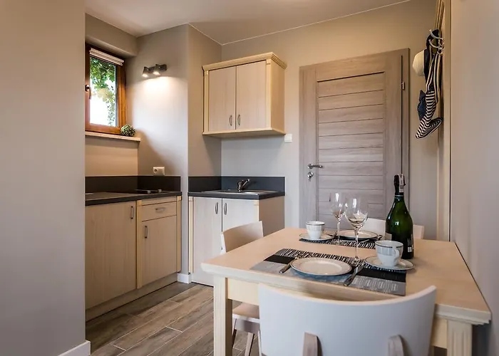 Farys منتزه العطل Jastrzębia Góra