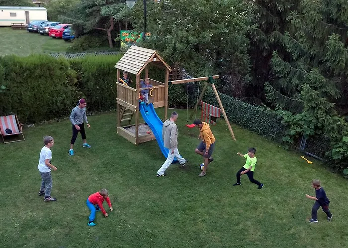 منتزه العطل Farys Jastrzębia Góra